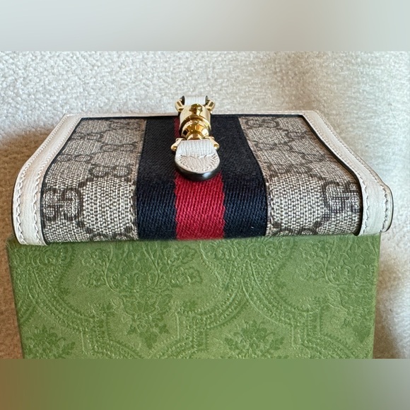 Gucci GG Supreme Jackie Sherry Line Wallet - Picture 4 of 12
